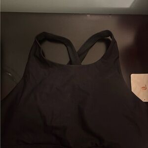 No bounce high impact sports bra Fabletics / brand new